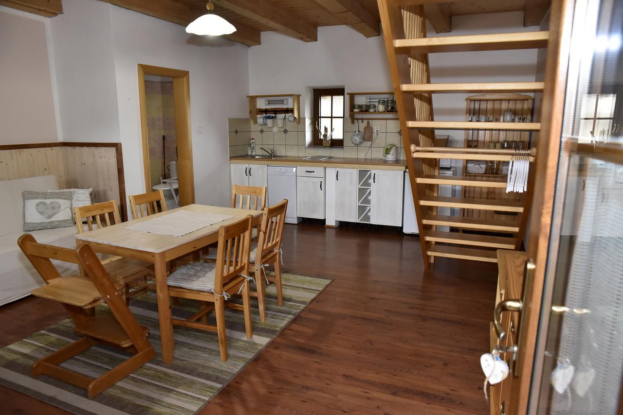 Apartmán Selsky Dvur Kájov Exteriér fotografie